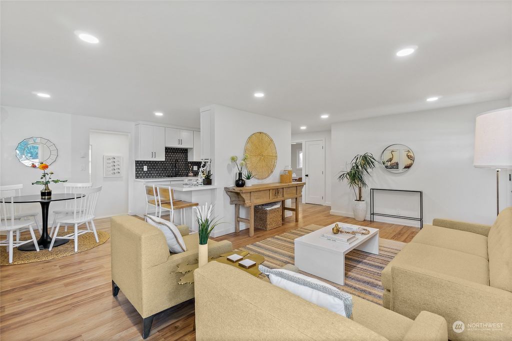 Photo of 3816 NE 115th Street, Seattle, WA 98125 (MLS # 2280846)