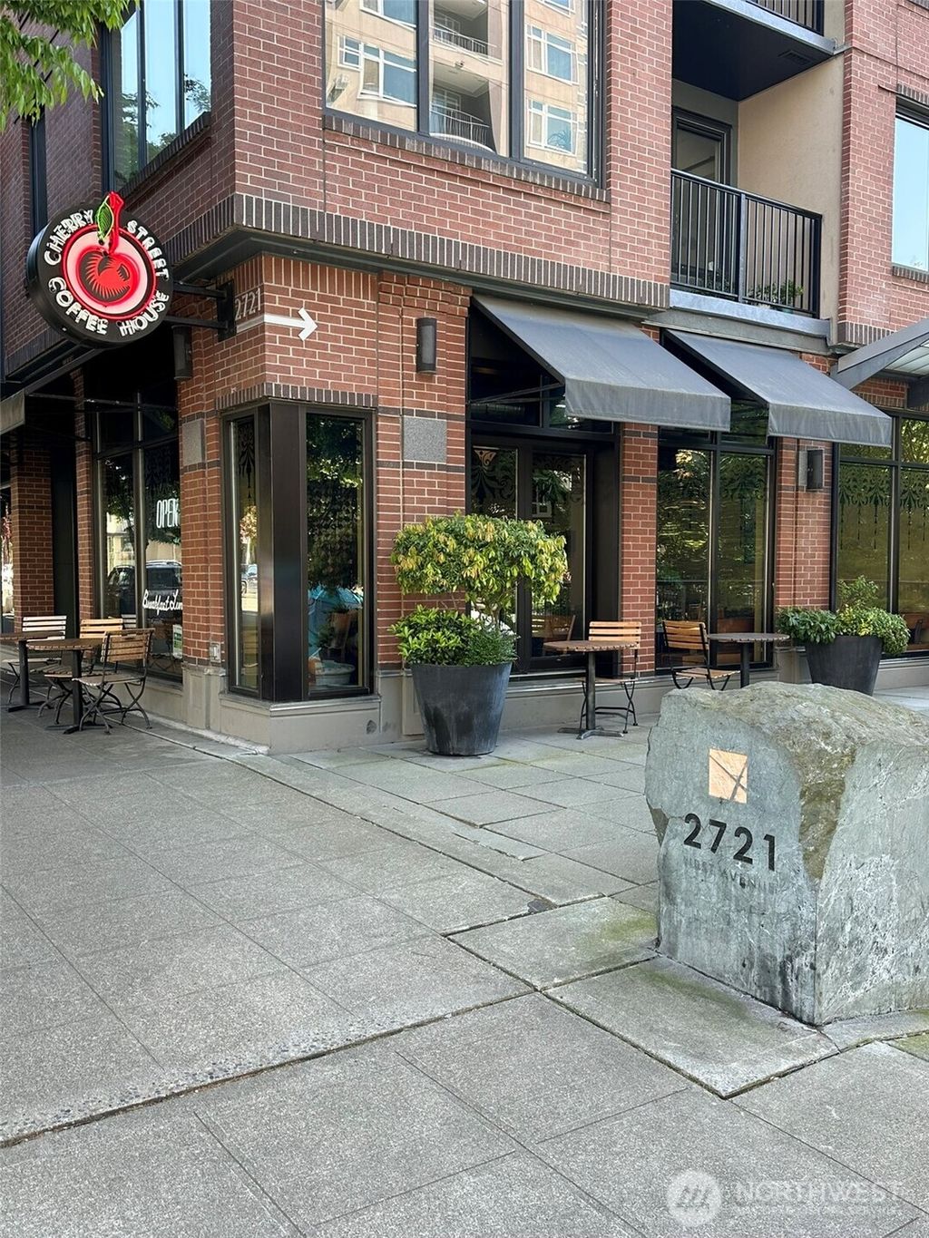 Photo of 2721 1st Avenue #103, Seattle, WA 98121 (MLS # 2551038)