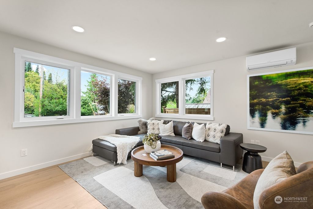 Photo of 3405 NE 77th Street, Seattle, WA 98115 (MLS # 2286689)