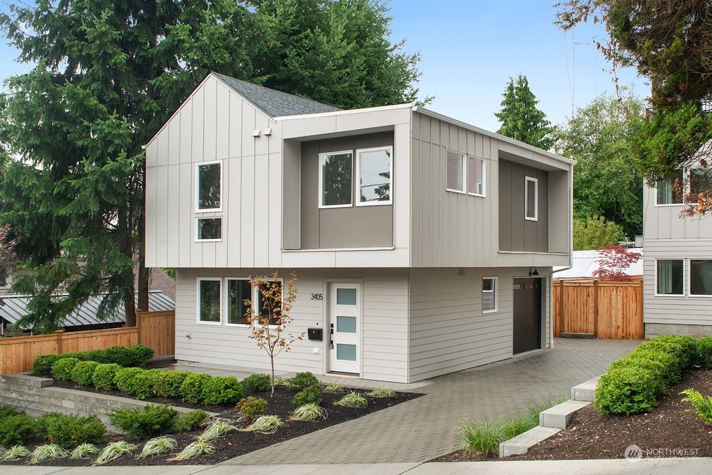 Photo of 3405 NE 77th Street, Seattle, WA 98115 (MLS # 2286689)