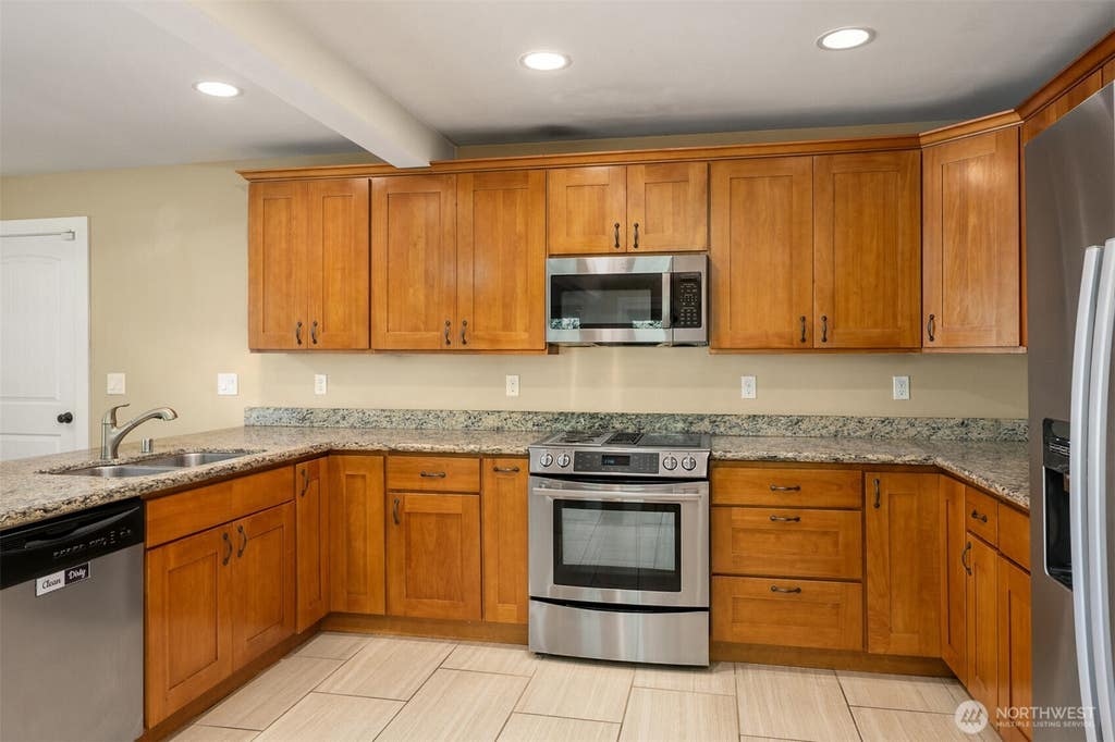 Photo of 10217 148th Avenue SE, Renton, WA 98059 (MLS # 2569847)