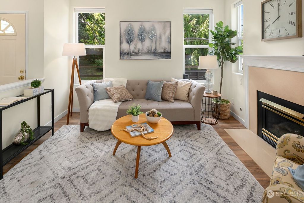 Photo of 16223 48th Avenue W #D1, Edmonds, WA 98026 (MLS # 2244404)