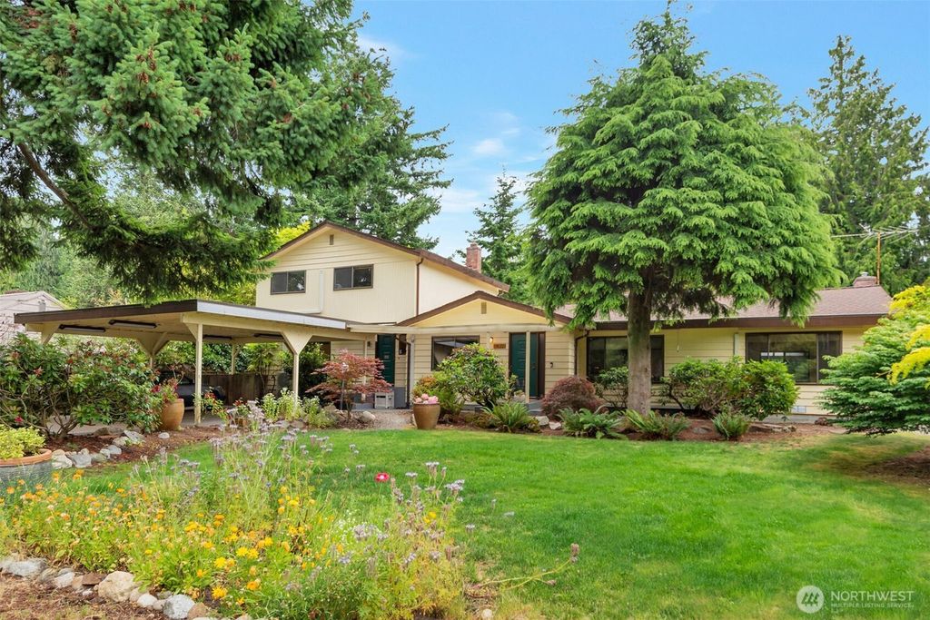 Photo of 14622 22nd Avenue SW, Burien, WA 98166 (MLS # 2393976)