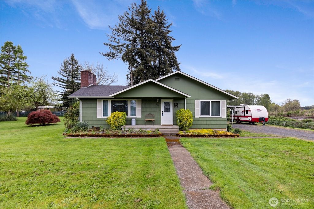 Photo of 346 Twin Oaks Road, Chehalis, WA 98532 (MLS # 2513085)