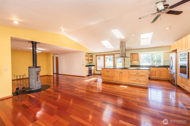 1419 S Pacific Vista