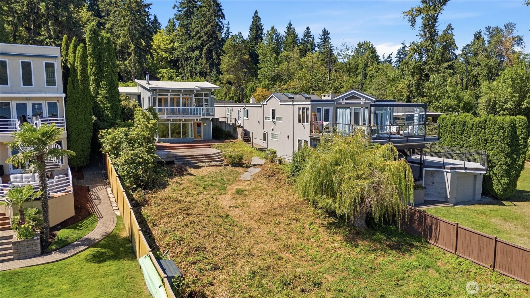 2618 W Lake Sammamish Parkway NE