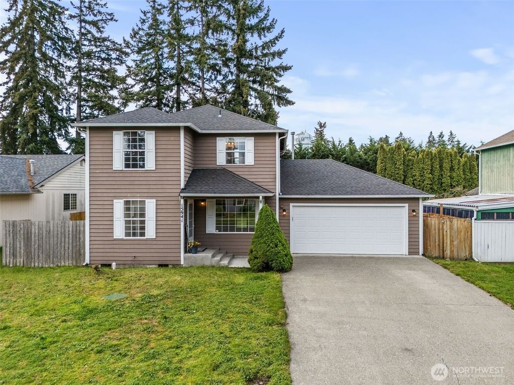 Photo of 15941 Quail Meadows Court SE, Yelm, WA 98597 (MLS # 2511138)