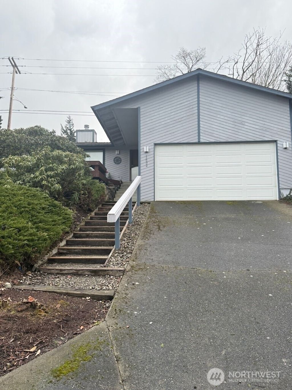 Photo of 1532 S 258th Court, Des Moines, WA 98198 (MLS # 2482418)