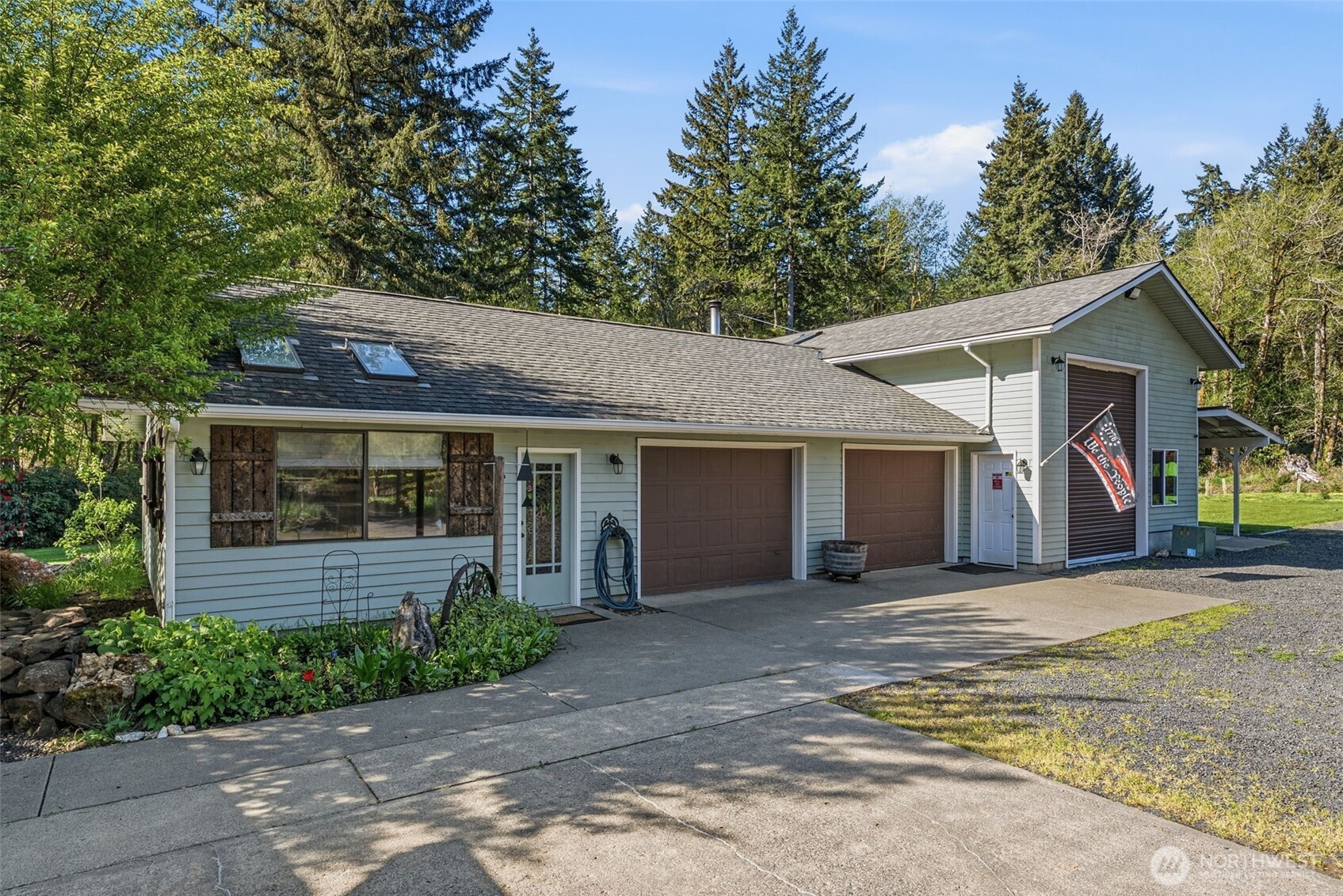 1269 King Road