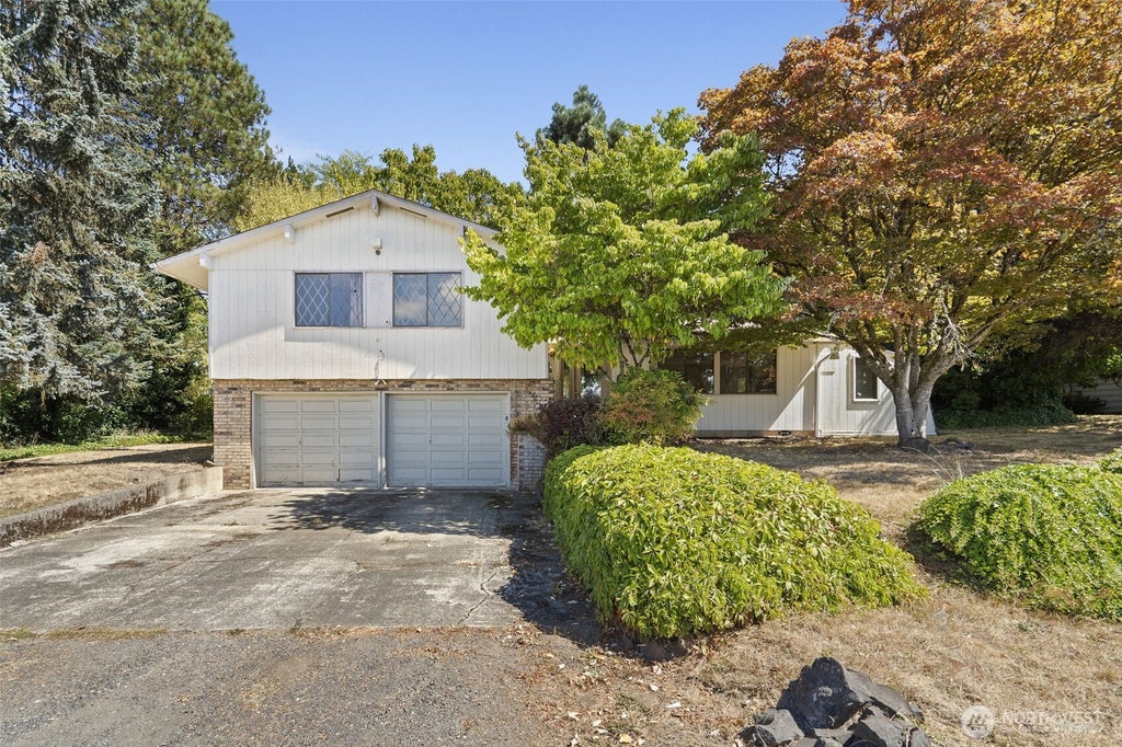 Photo of 1116 Wildwood Avenue NE, Napavine, WA 98532 (MLS # 2572322)