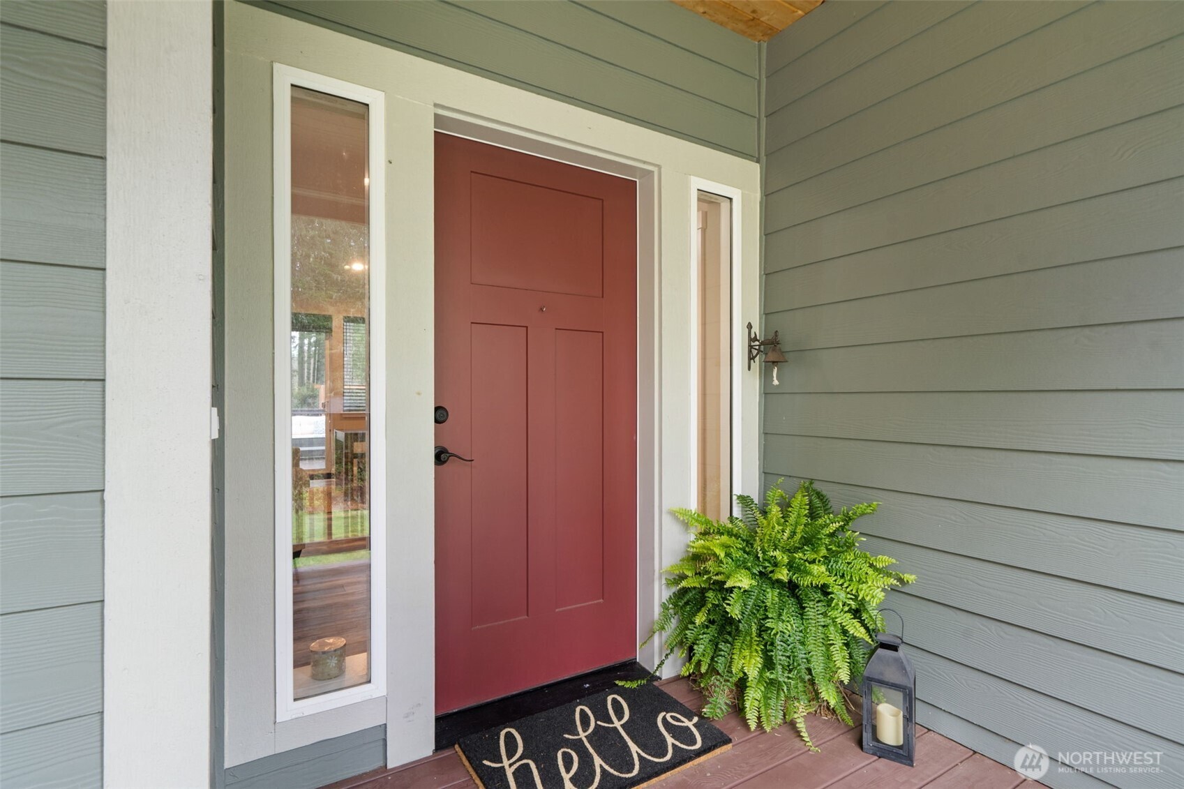 20 E Laurel Park