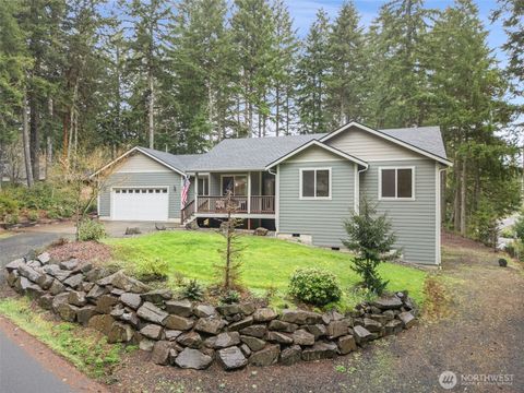 Photo of 20 E Laurel Park, Union, WA 98592 (MLS # 2496136)