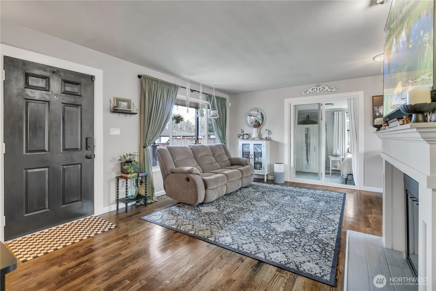 6905 Foster Street SW