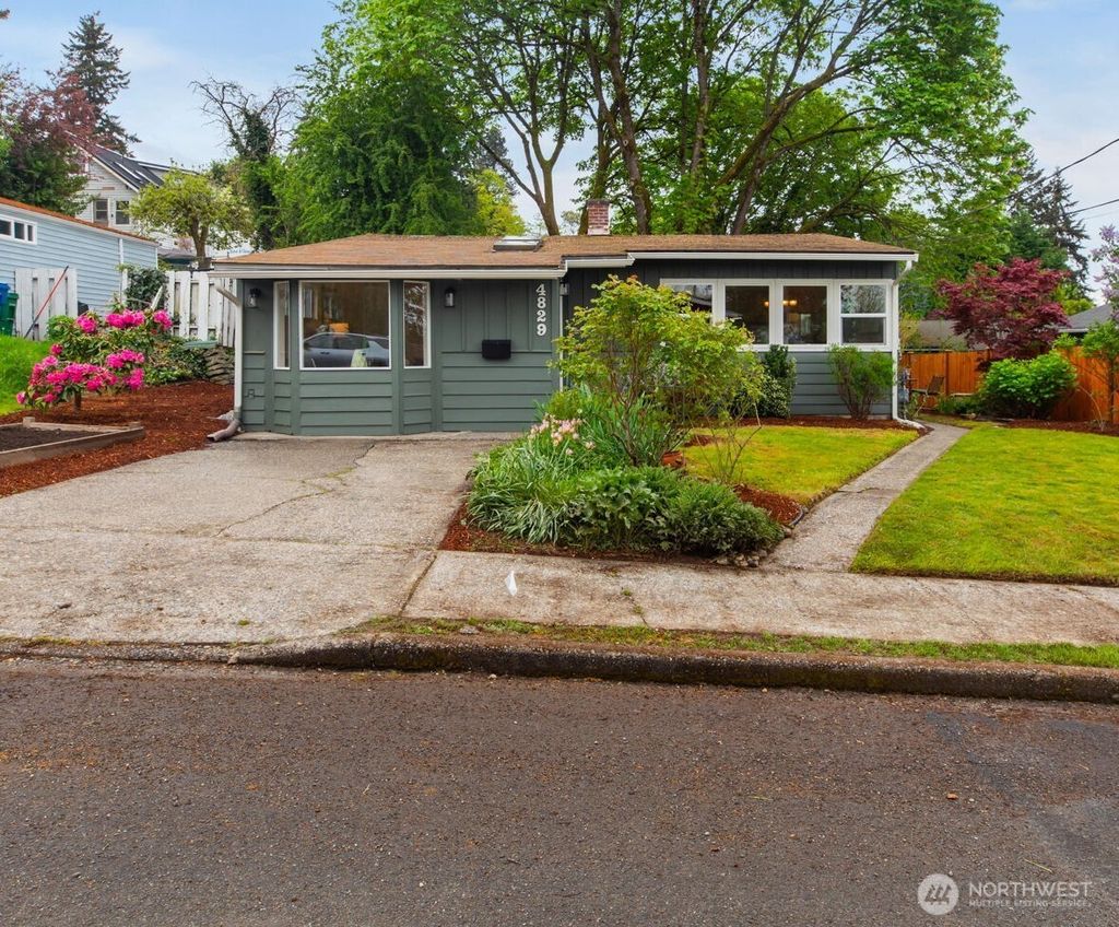 Photo of 4829 S Kenny Street, Seattle, WA 98118 (MLS # 2510888)