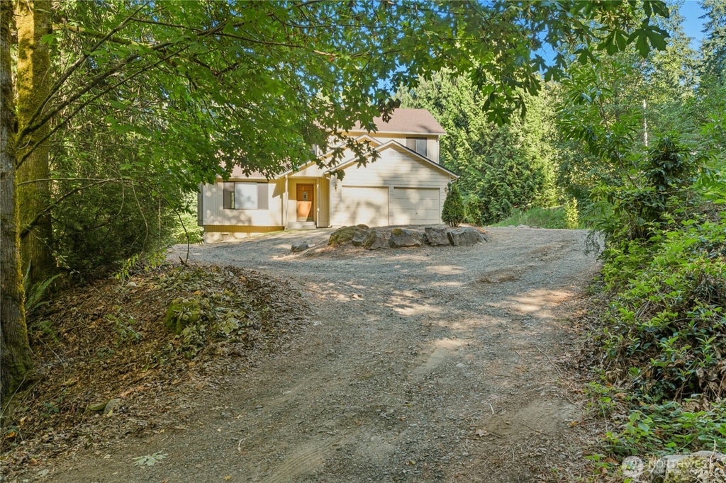 Photo of 18515 NE 143rd Place, Woodinville, WA 98072 (MLS # 2555341)