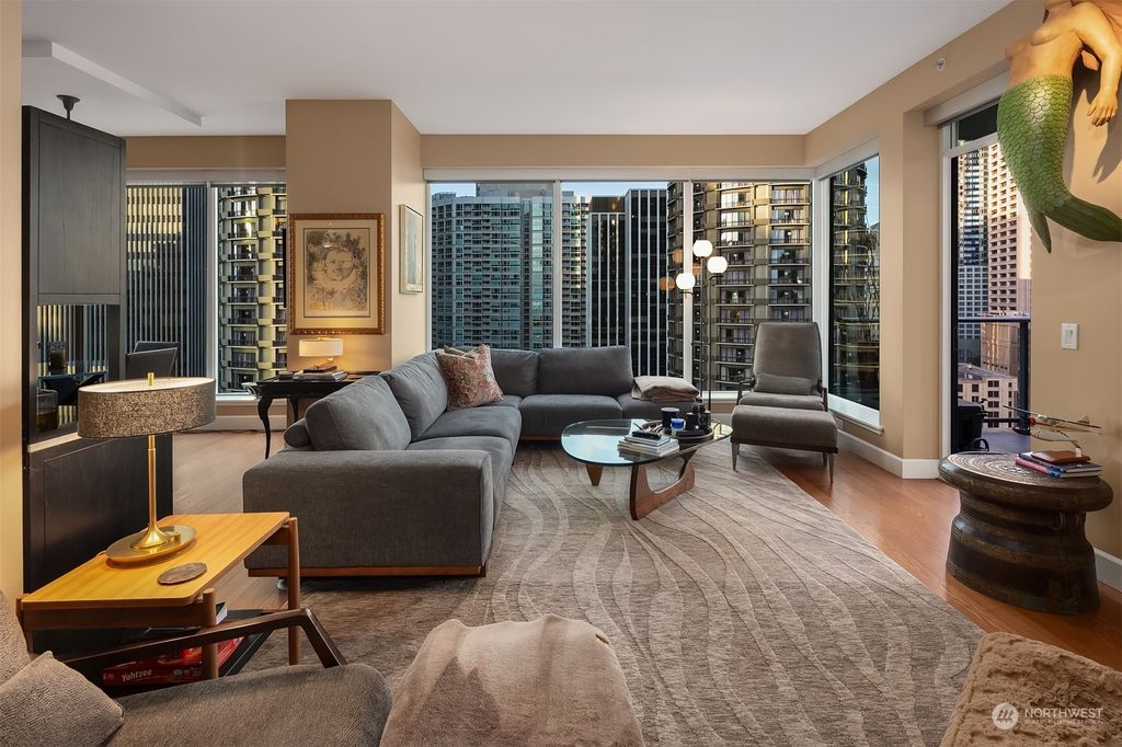 Photo of 1920 4th Avenue #1208, Seattle, WA 98101 (MLS # 2312648)
