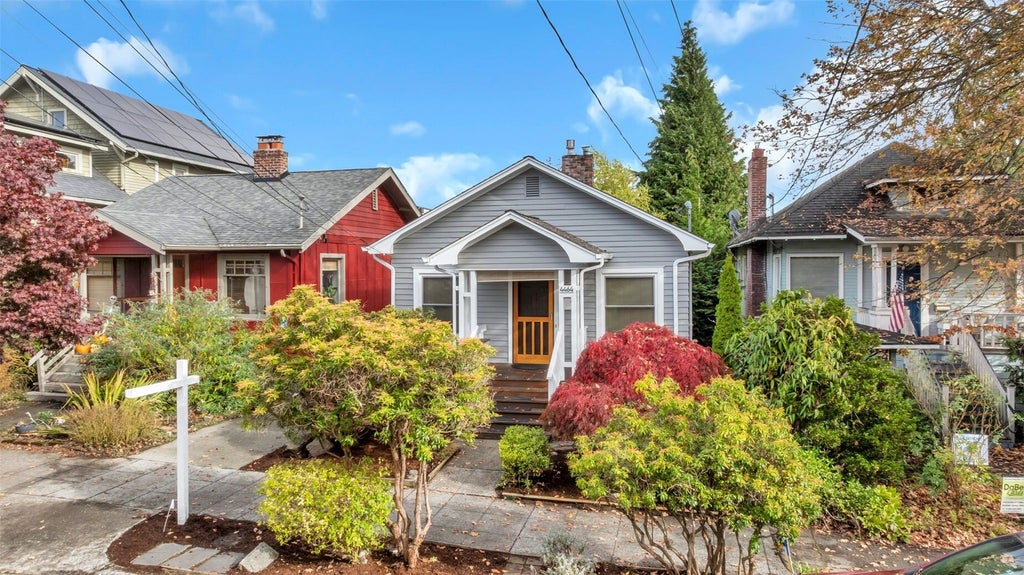 Photo of 4464 Whitman Avenue N, Seattle, WA 98103 (MLS # 2599028)