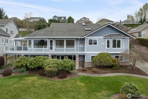 Photo of 16412 139th Avenue E, Puyallup, WA 98374 (MLS # 2492066)