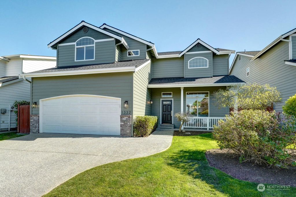 Photo of 1332 237th Place SW, Bothell, WA 98021 (MLS # 2219696)