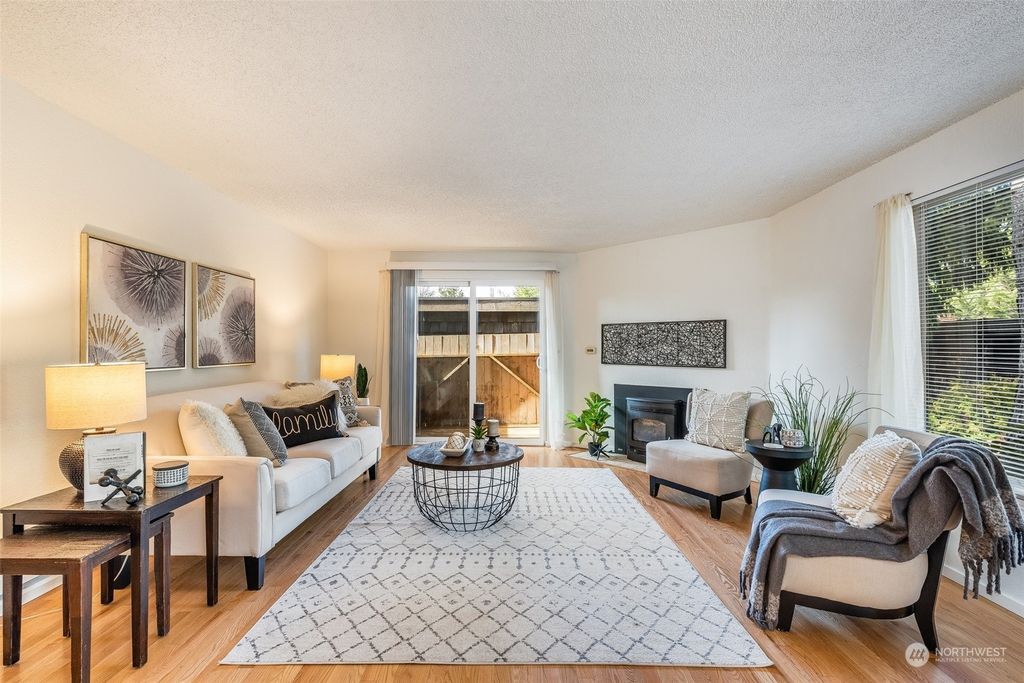 Photo of 8627 25th Avenue SW #B, Seattle, WA 98106 (MLS # 2040074)
