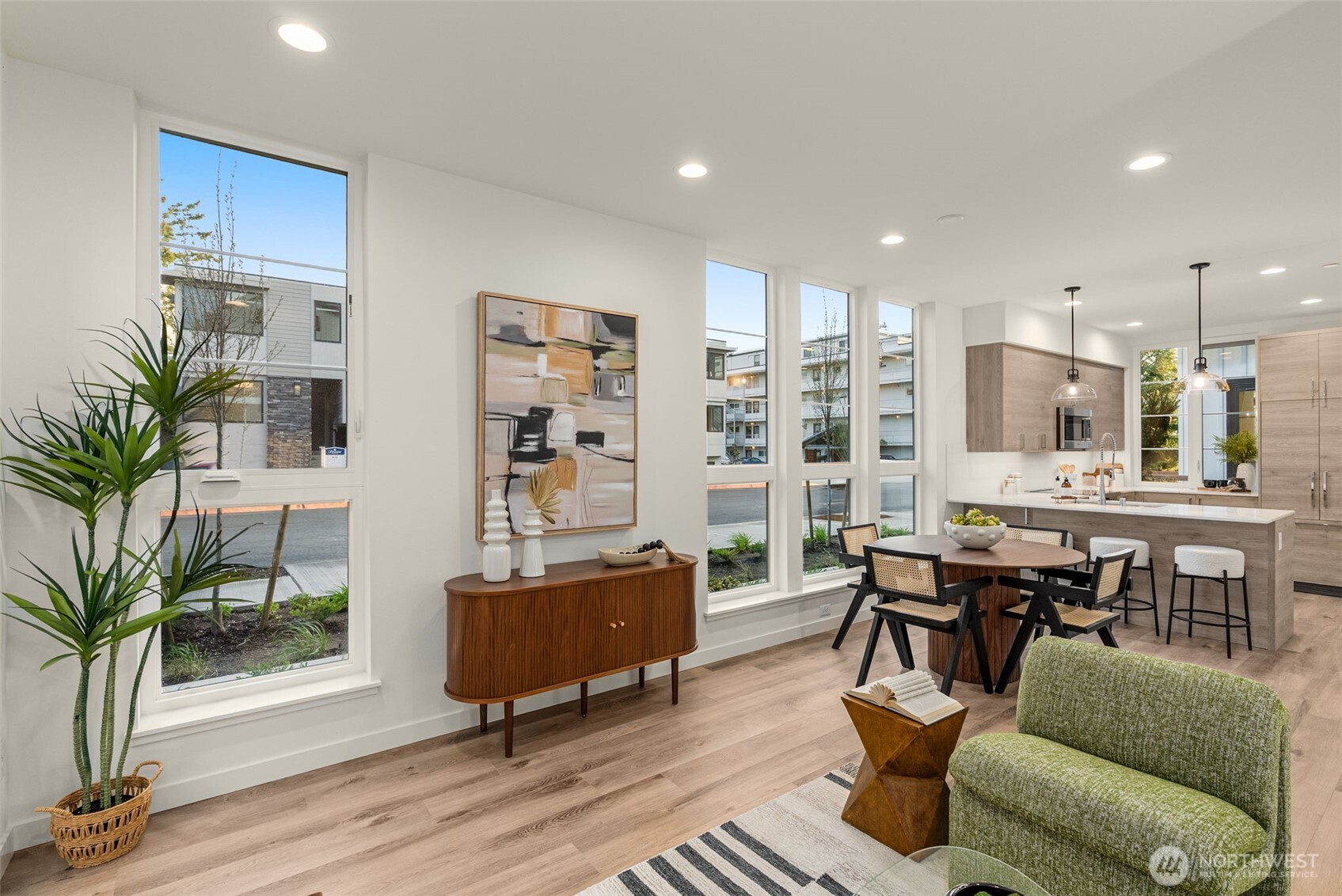 112 2nd Street S