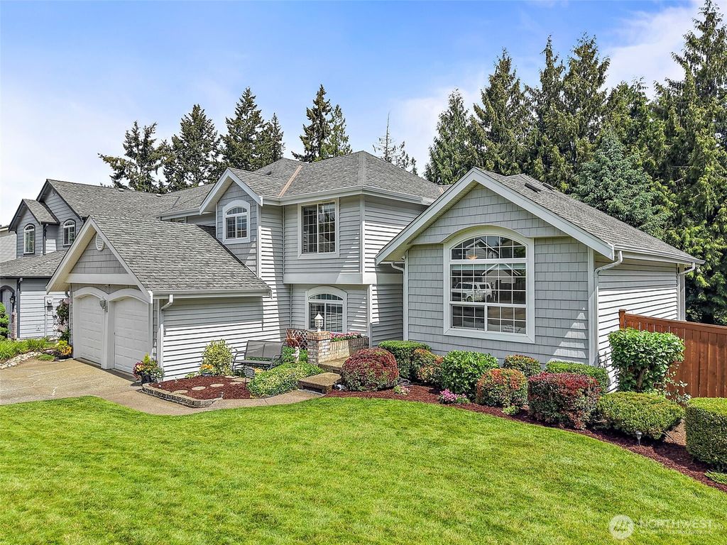 Photo of 5518 Highland Drive SE, Auburn, WA 98092 (MLS # 2524493)