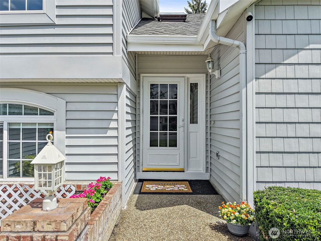 Photo of 5518 Highland Drive SE, Auburn, WA 98092 (MLS # 2524493)