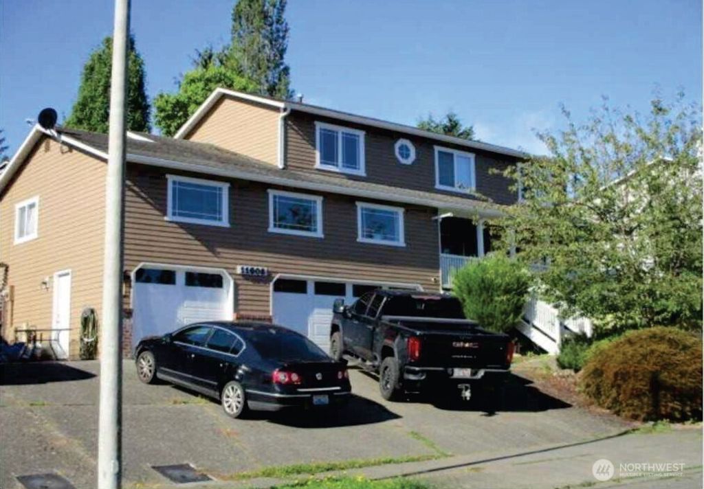 Photo of 11608 34th Street NE, Lake Stevens, WA 98258 (MLS # 2415293)