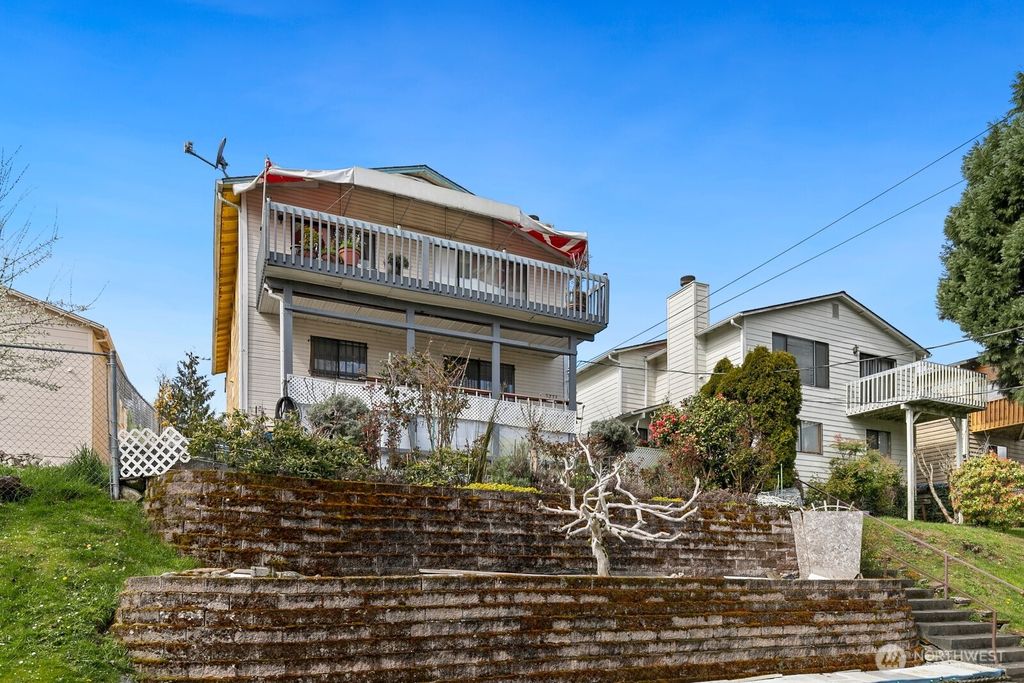 Photo of 5233 33rd Avenue S, Seattle, WA 98118 (MLS # 2502836)