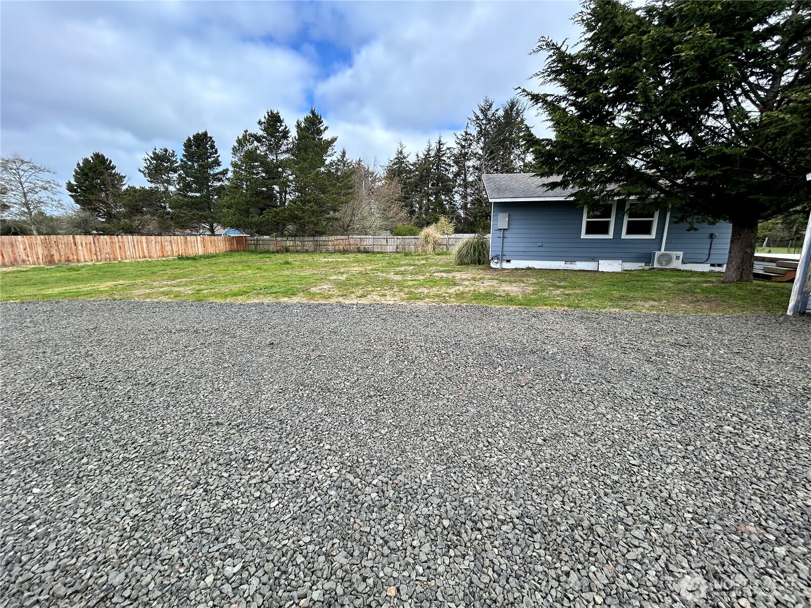 1616 Schmid Road