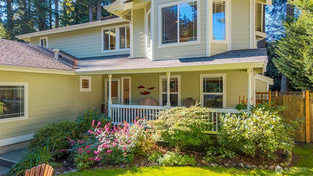 Photo of 11 Fairway Lane, Bellingham, WA 98229 (MLS # 2443042)