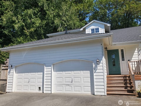 Photo of 20049 SE 267th PL Pl, Covington, WA 98042 (MLS # 2590680)
