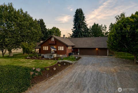Photo of 341 W Bramhall Road, Dayton, WA 99328 (MLS # 2570270)