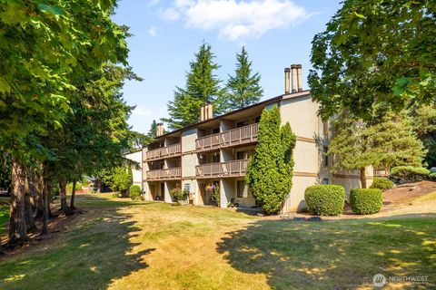 Photo of 17425 119th Lane SE #D30, Renton, WA 98058 (MLS # 2437455)