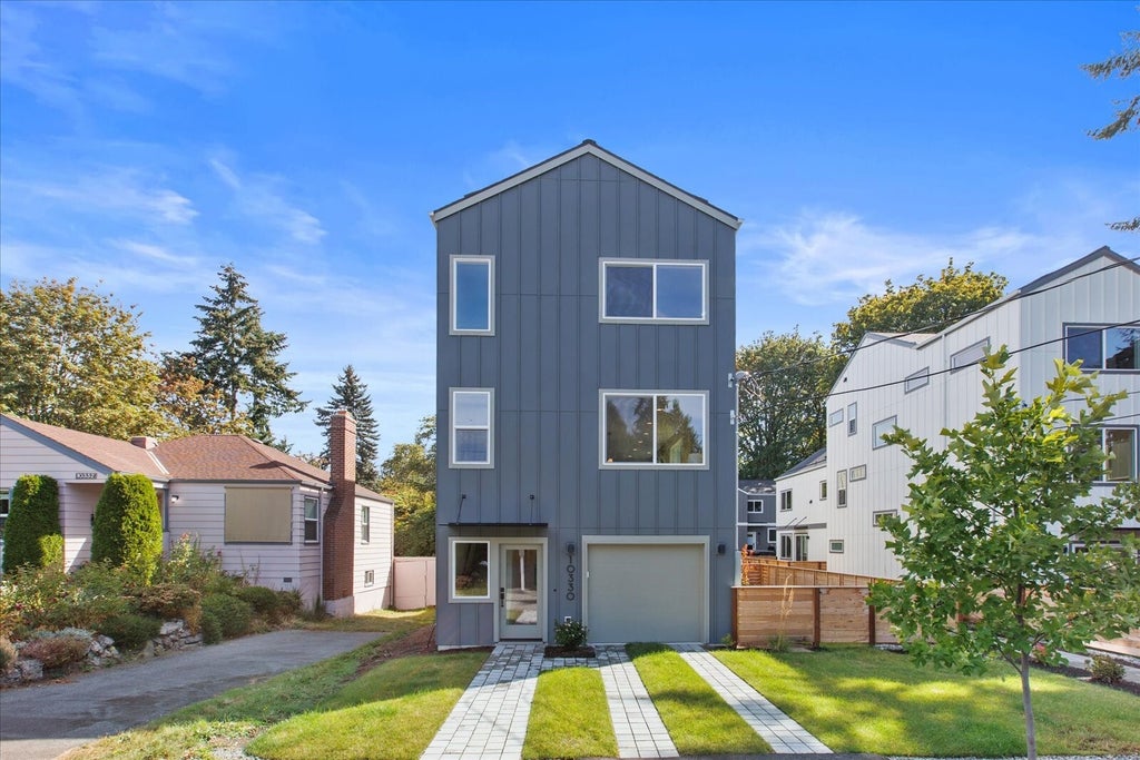 Photo of 10330 Ashworth Avenue N, Seattle, WA 98133 (MLS # 2597539)