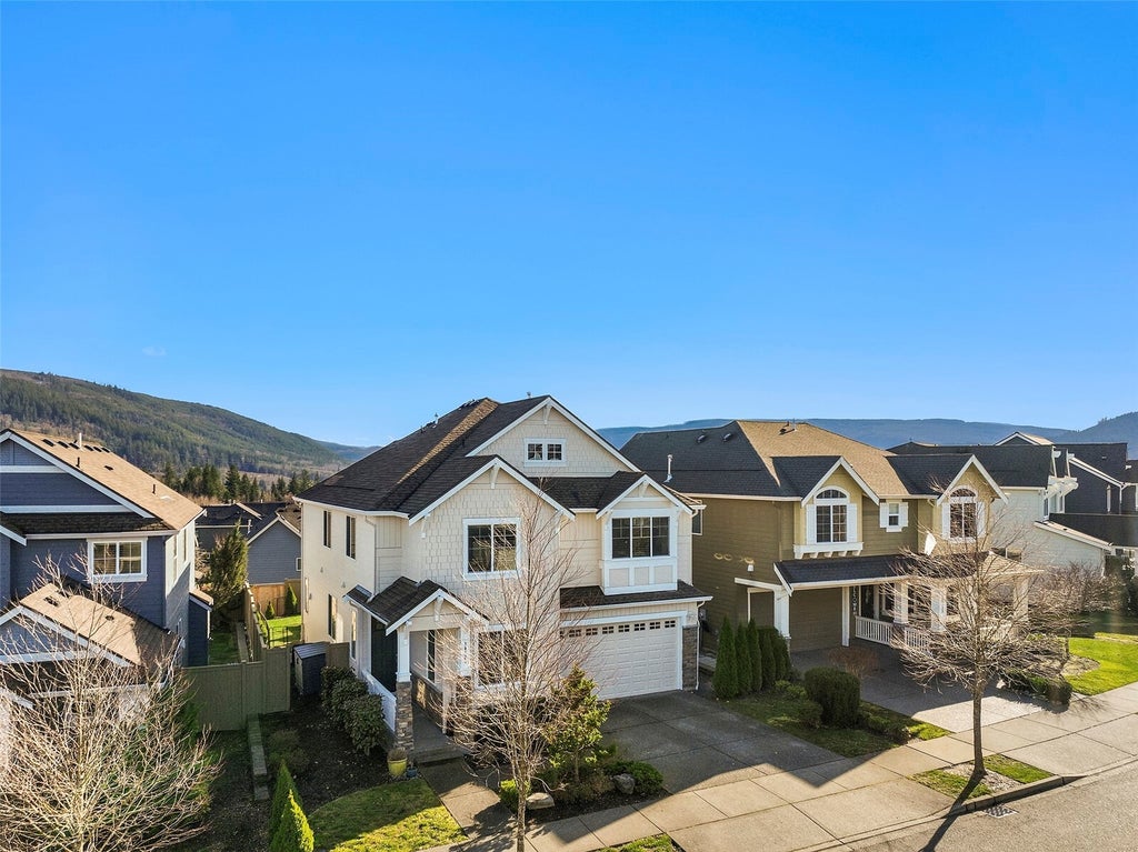 Photo of 34126 SE Ash Street, Snoqualmie, WA 98065 (MLS # 2597116)
