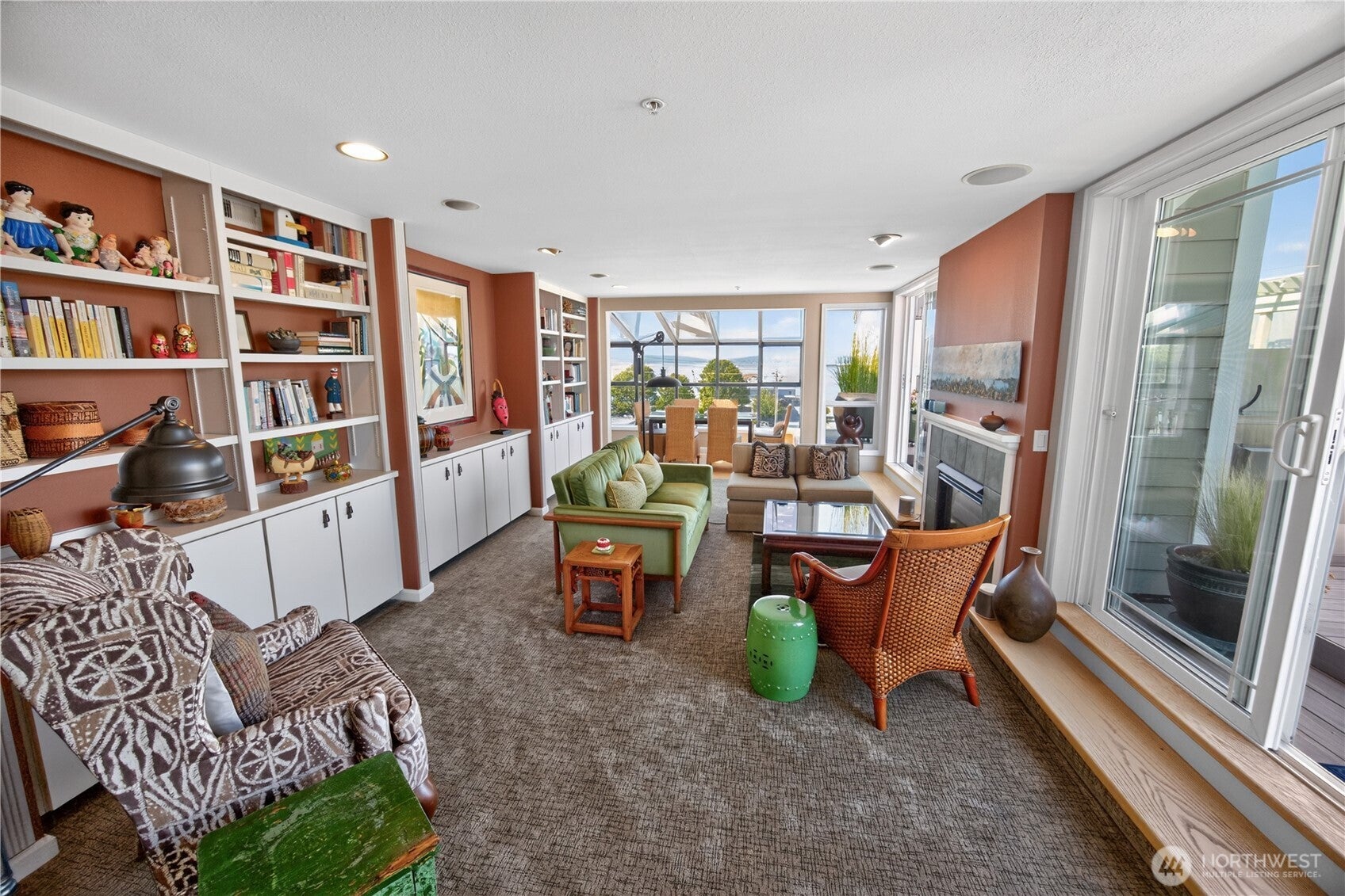 3016 N Carr Street B-501