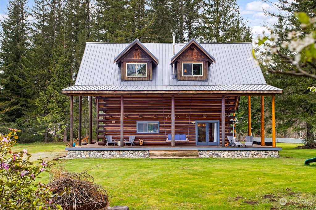 Photo of 16209 419th Avenue SE, Gold Bar, WA 98251 (MLS # 2058761)