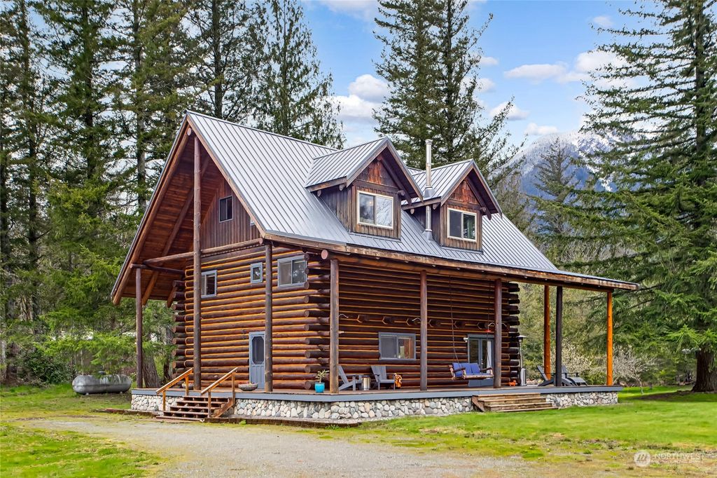 Photo of 16209 419th Avenue SE, Gold Bar, WA 98251 (MLS # 2058761)