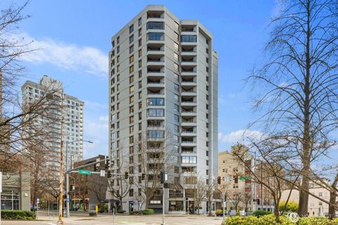 Photo of 2621 2nd Avenue #1001, Seattle, WA 98121 (MLS # 2519839)