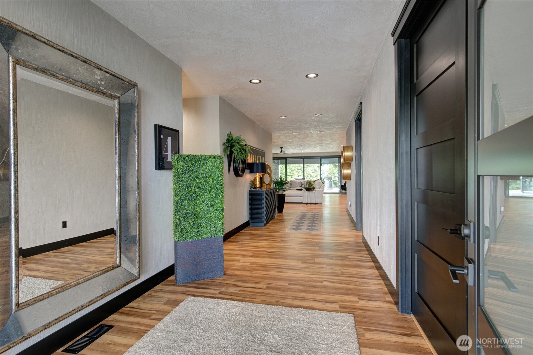 100 Kathiren Drive