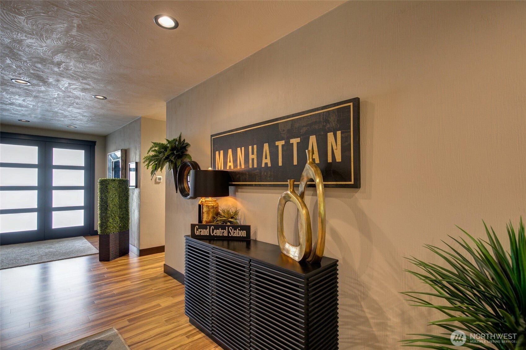 100 Kathiren Drive