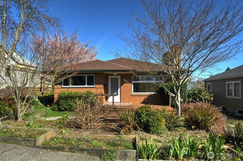 Photo of 1214 7th Avenue SW, Olympia, WA 98502 (MLS # 2503560)