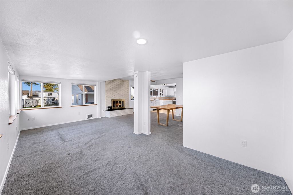 Photo of 5078 Fern Street, Blaine, WA 98230 (MLS # 2512693)