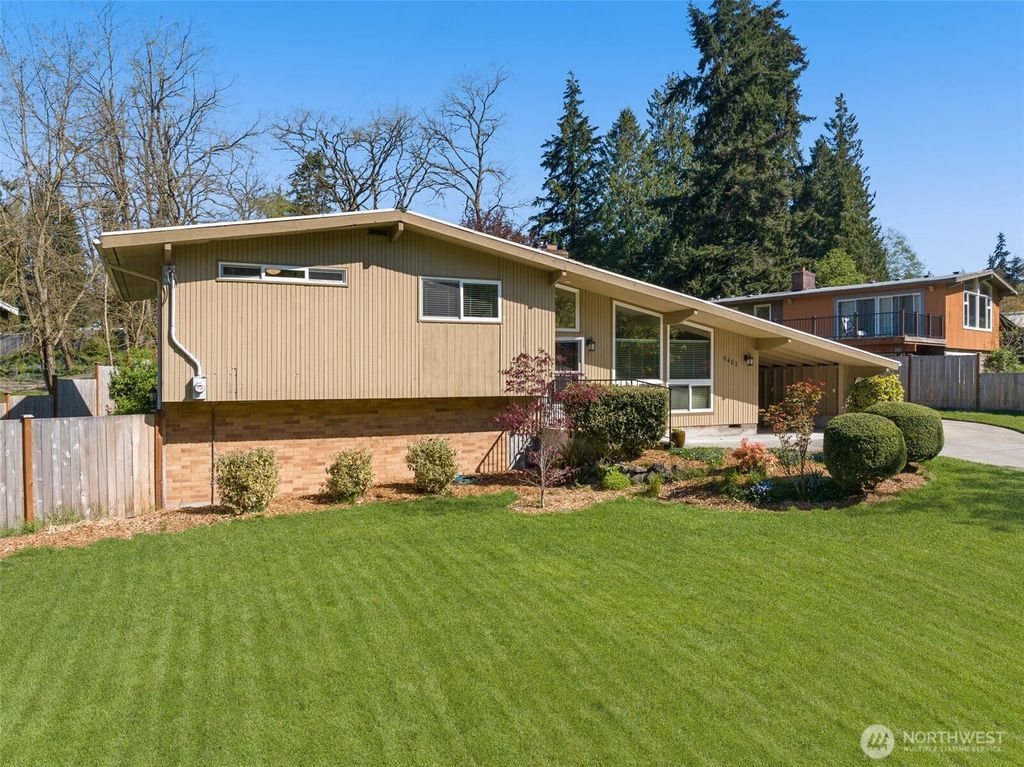 Photo of 6462 NE 153rd Street, Kenmore, WA 98028 (MLS # 2363362)