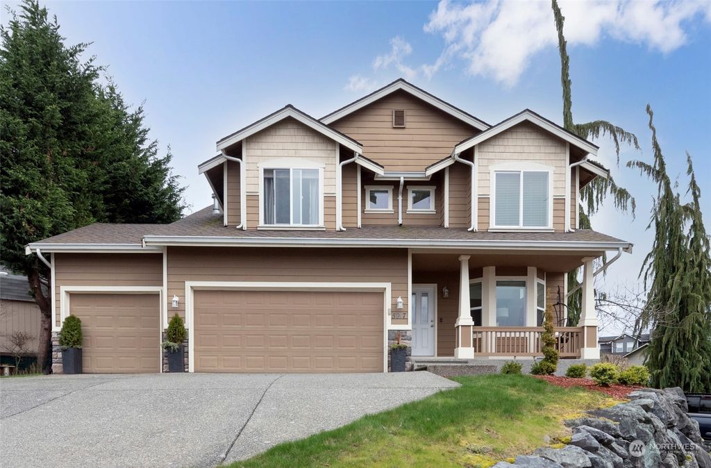 Photo of 5917 45th Place NE, Marysville, WA 98270 (MLS # 2209158)