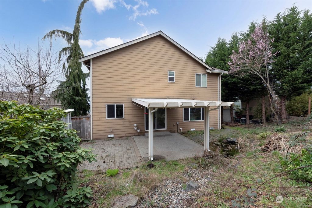 Photo of 5917 45th Place NE, Marysville, WA 98270 (MLS # 2209158)