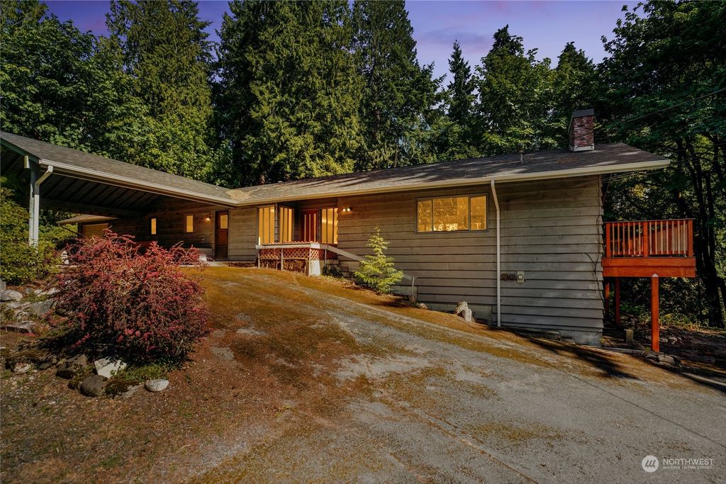 Photo of 22621 31st Avenue SE, Bothell, WA 98021 (MLS # 2152405)