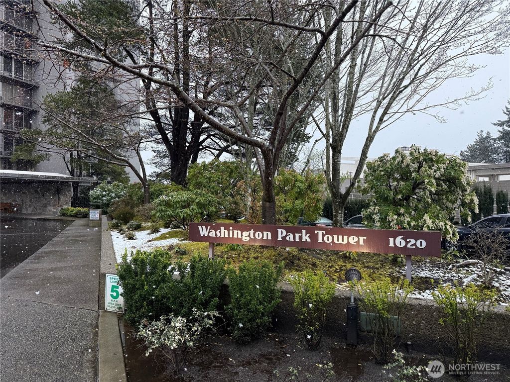 Photo of 1620 43rd Avenue E #9B, Seattle, WA 98112 (MLS # 2492491)