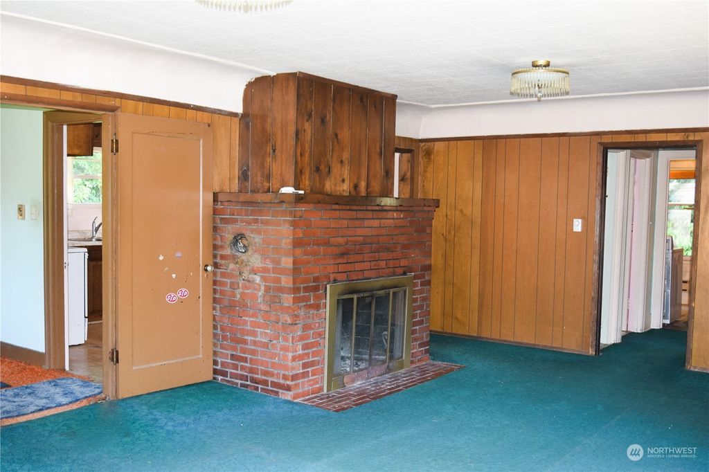 Photo of 15210 42nd Avenue S, Tukwila, WA 98188 (MLS # 2159855)